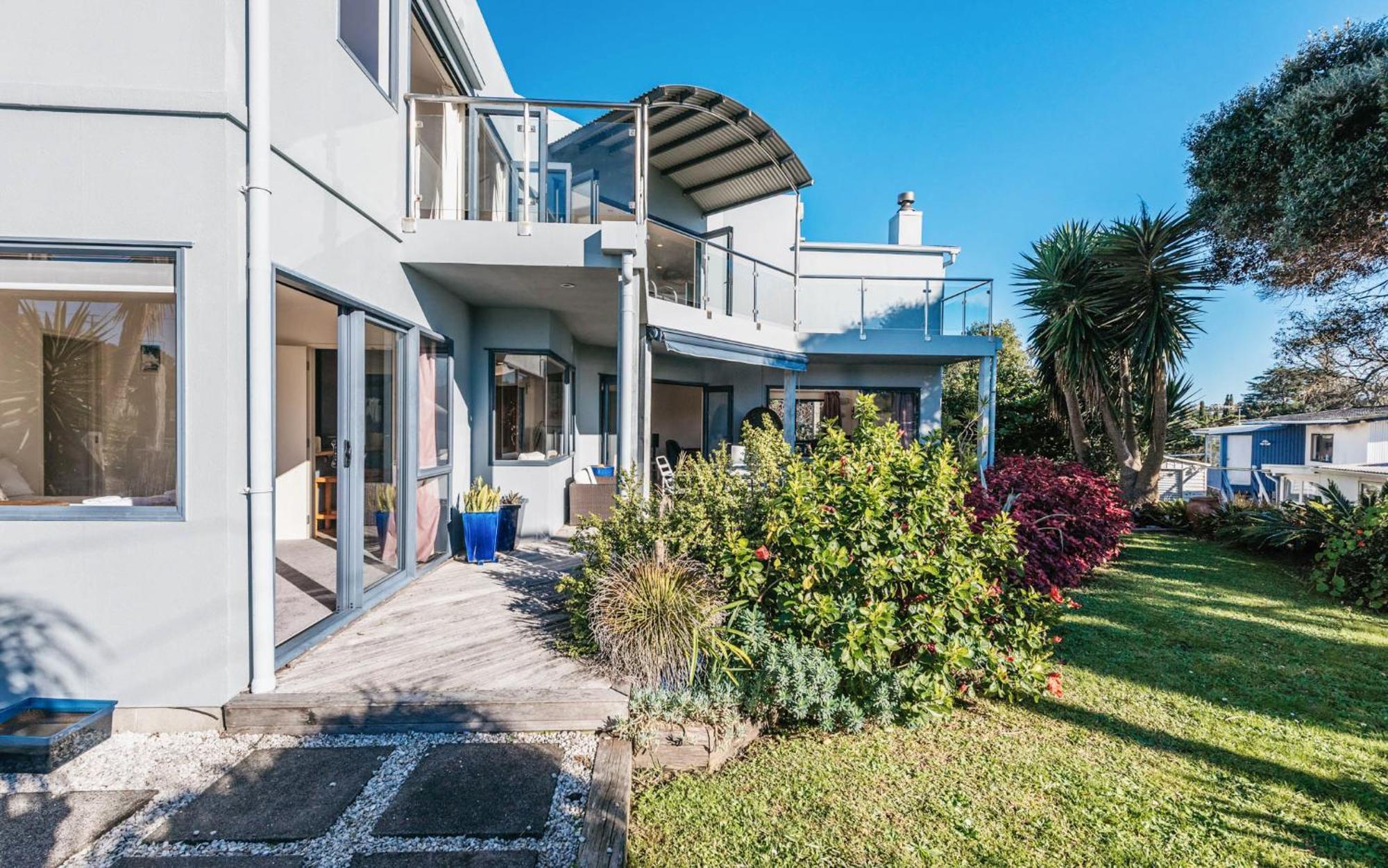 Casa On Tawa, Oneroa Villa Exterior photo