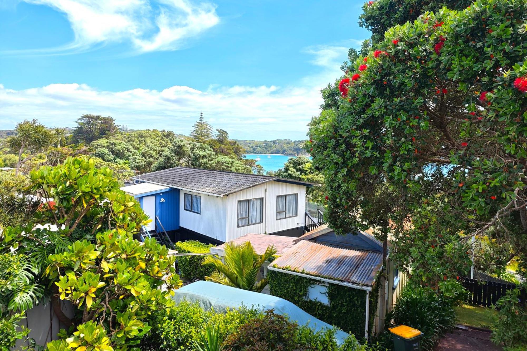 Casa On Tawa, Oneroa Villa Exterior photo